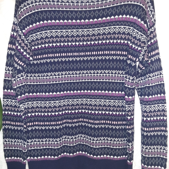 Mossimo Crew Neck Sweater EUC - Picture 4 of 10